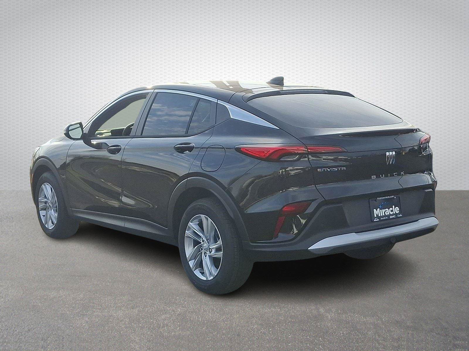 New 2026 Buick Envista Sport Touring FWD image 4