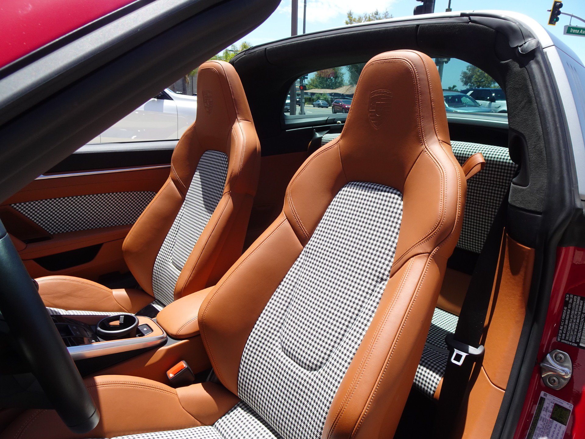 Used 2024 Porsche 911 Targa 4S AWD/4WD image 15