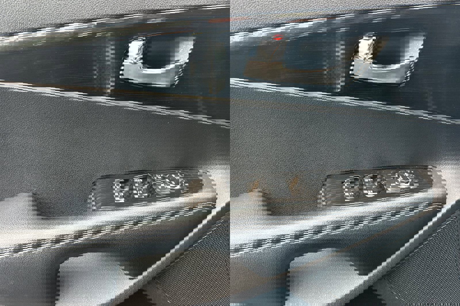 Used 2020 Kia Sorento S image 11