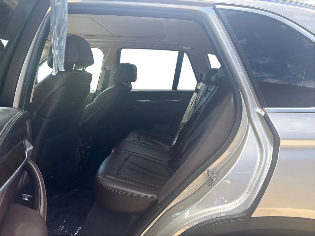 Used 2015 BMW X5 xDrive35i AWD/4WD image 11