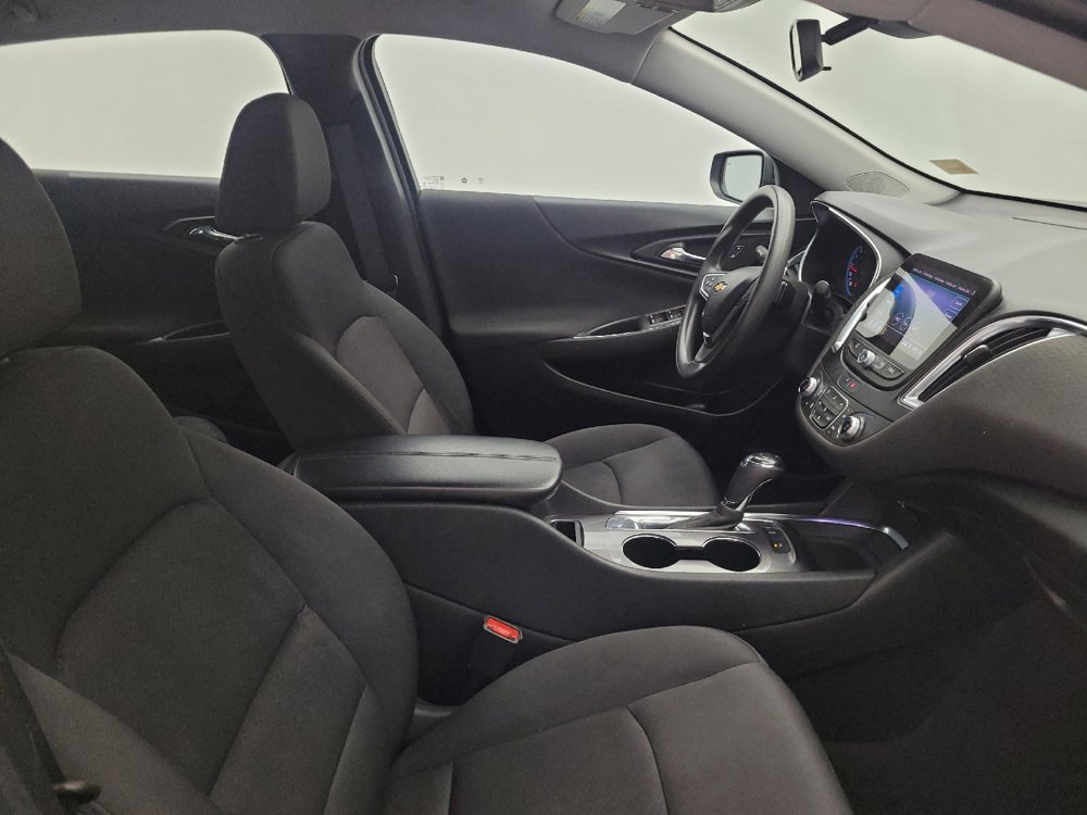 Used 2020 Chevrolet Malibu LT FWD image 21