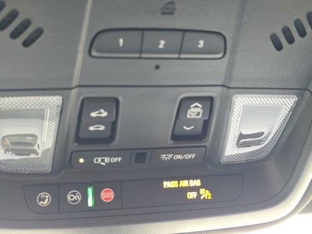 New 2025 Cadillac XT6 Sport w/ Technology Package image 34