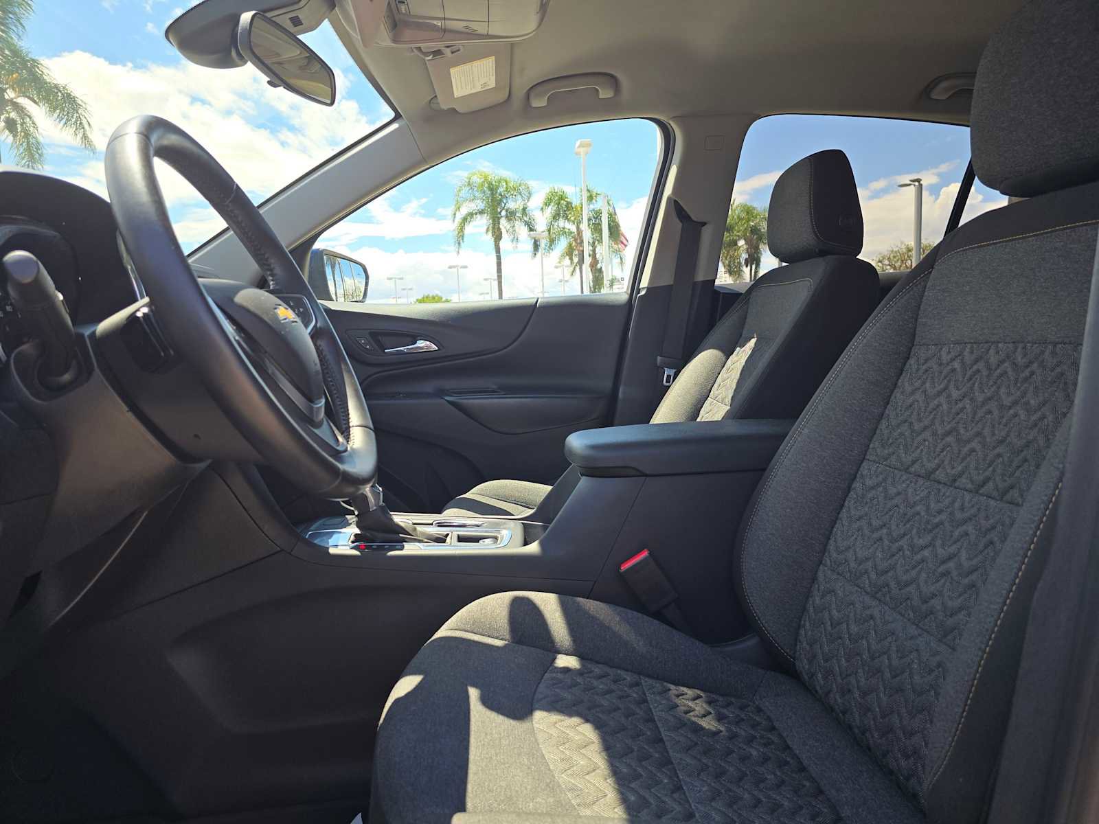 Used 2022 Chevrolet Equinox LT FWD image 21