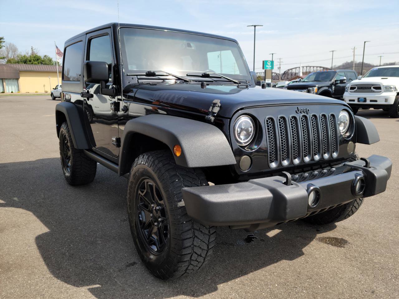 Used 2017 Jeep Wrangler Sport image 3