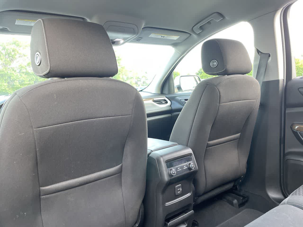 Used 2019 GMC Acadia SLE AWD/4WD image 29