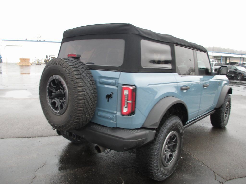 Used 2022 Ford Bronco Badlands w/ Sasquatch Package image 6