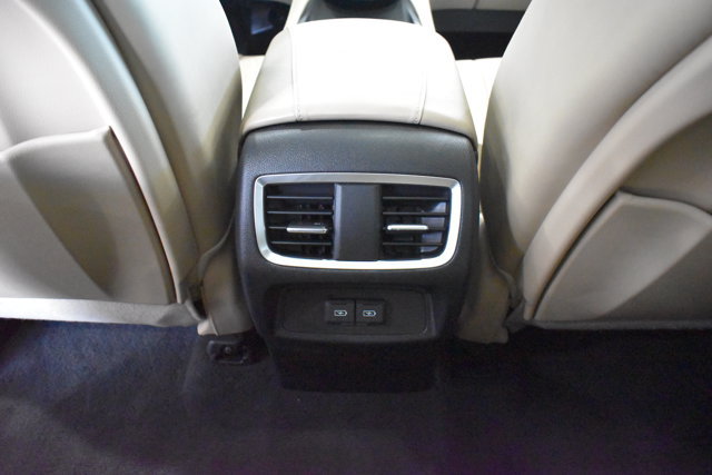Used 2020 Acura RDX w/ Technology Package AWD/4WD image 24