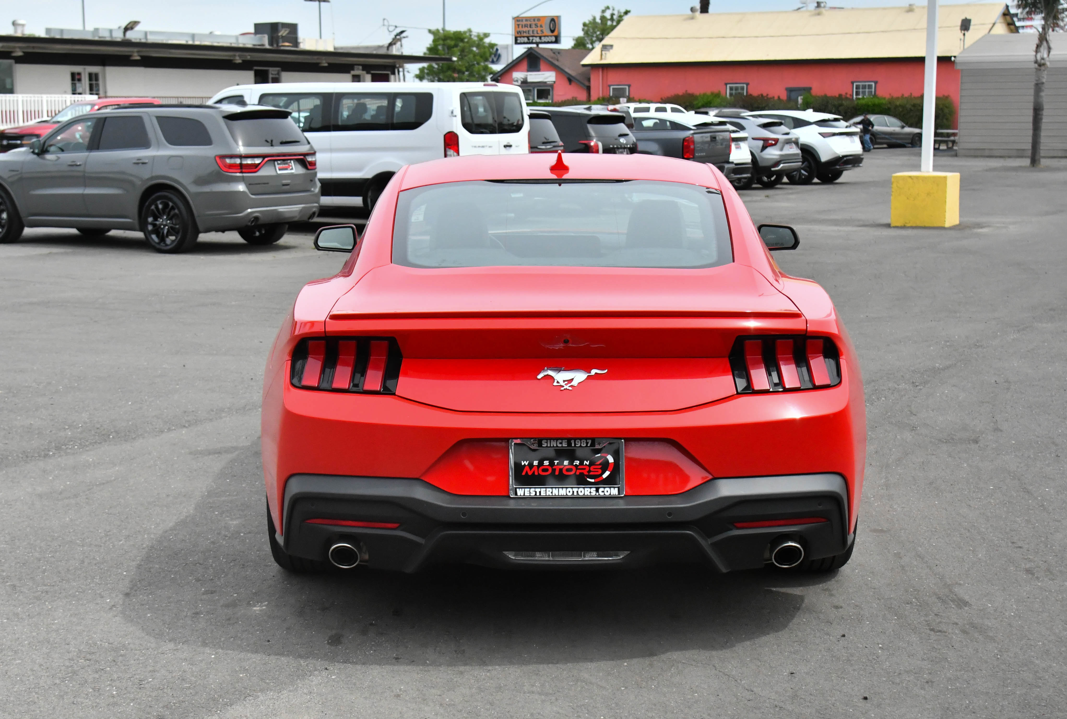 Used 2024 Ford Mustang Premium RWD image 7