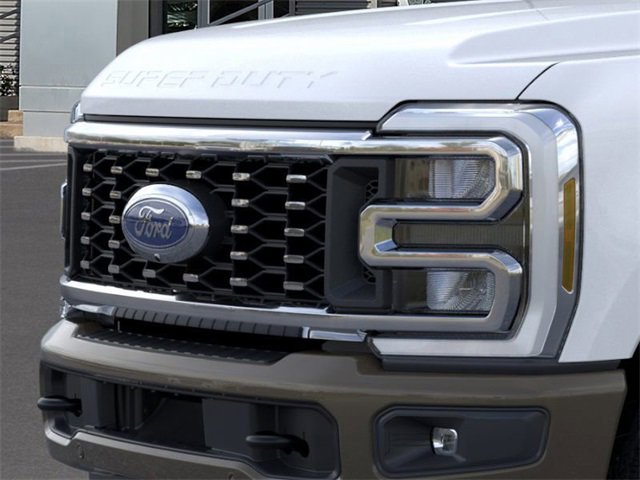 New 2026 Ford F350 King Ranch w/ FX4 Off-Road Package image 17
