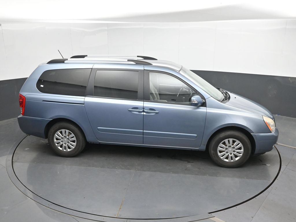 Used 2012 Kia Sedona LX FWD image 25