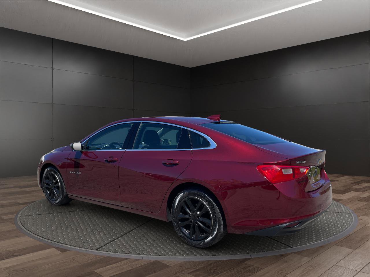 Used 2016 Chevrolet Malibu LT FWD image 6