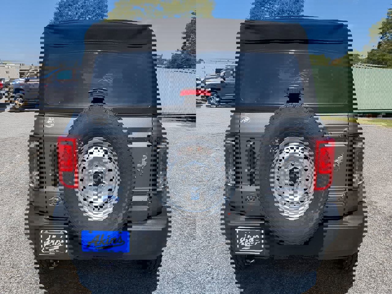 New 2025 Ford Bronco 4-Door image 4