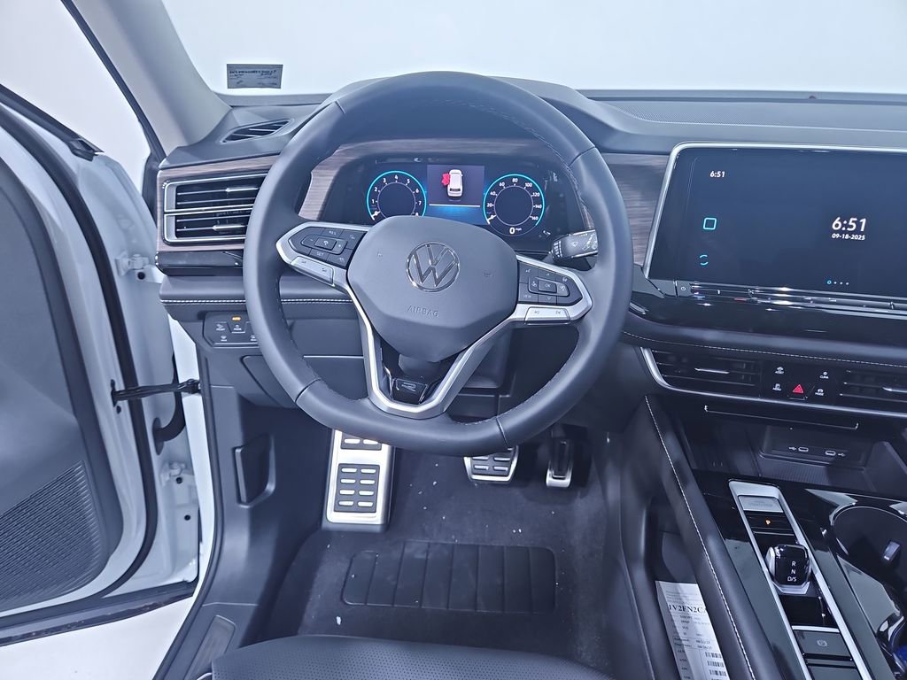 New 2026 Volkswagen Atlas SEL Premium R-Line image 13