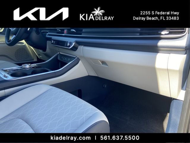 New 2026 Kia Carnival SX image 11