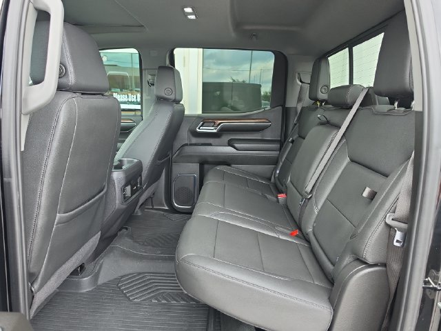 Certified 2024 Chevrolet Silverado 1500 LT Trail Boss w/ Convenience Package II AWD/4WD image 16