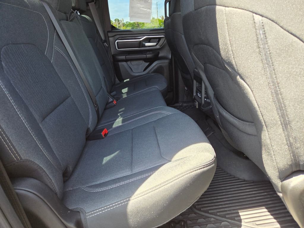 Used 2021 RAM 1500 Big Horn RWD image 13