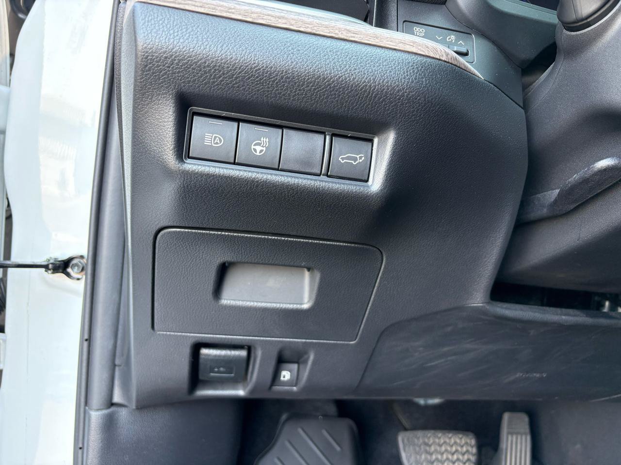 Used 2024 Toyota Grand Highlander AWD image 20