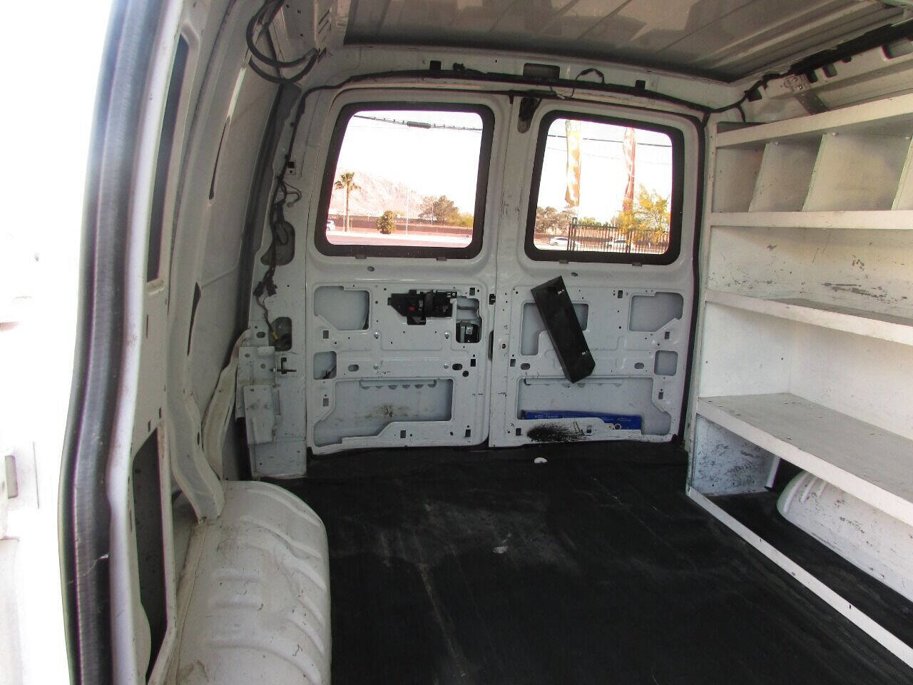 Used 2012 Chevrolet Express 1500 image 21