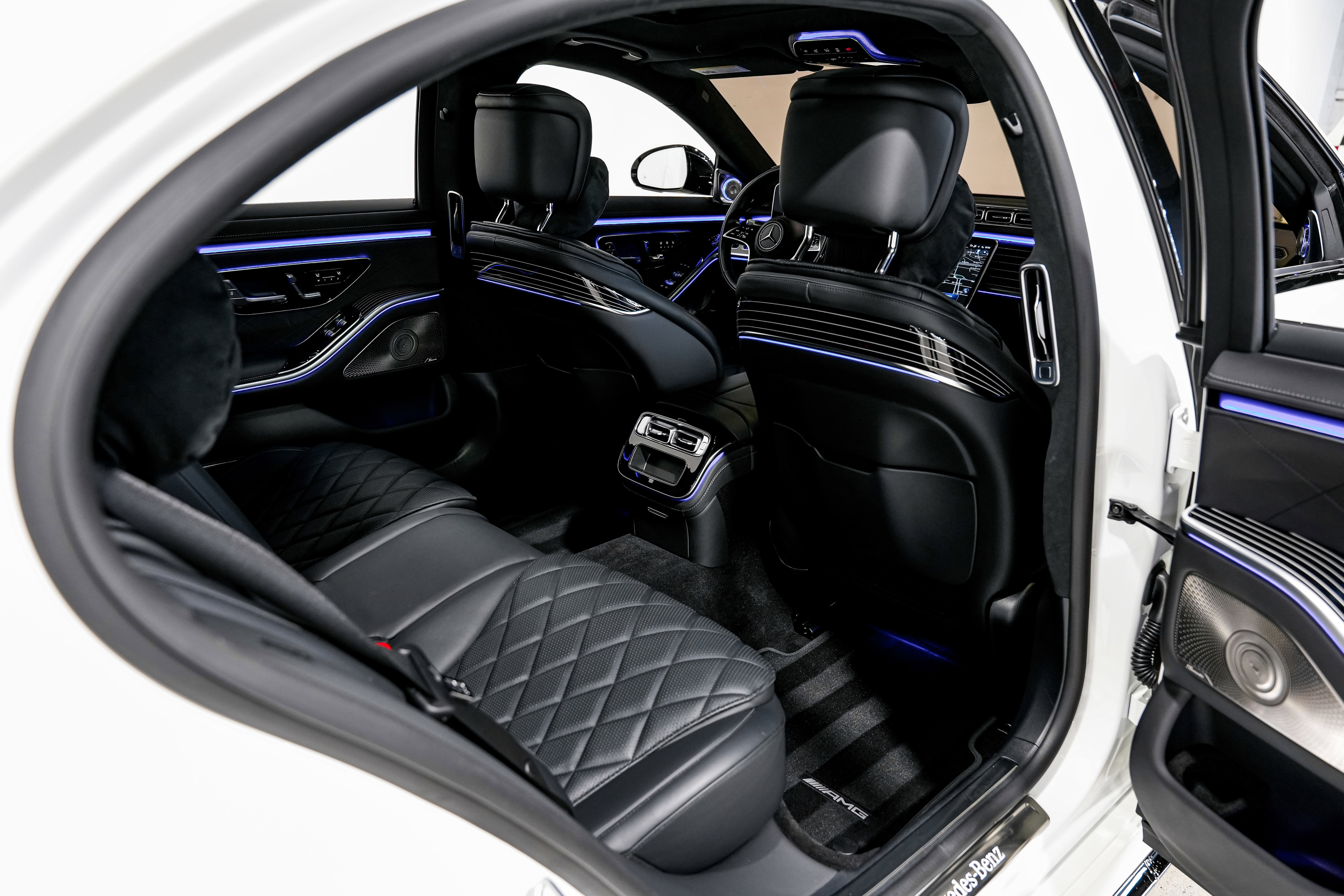 Used 2023 Mercedes-Benz S 580 4MATIC Sedan image 38