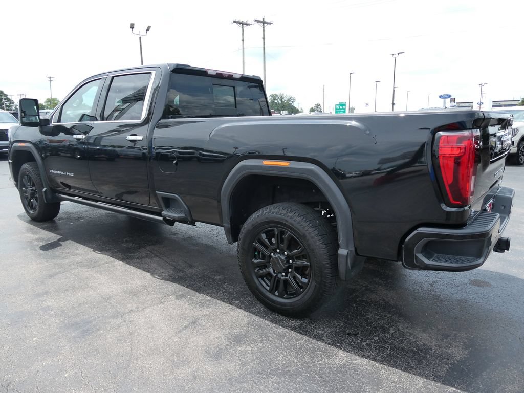 Certified 2022 GMC Sierra 3500 Denali w/ Denali Black Diamond Edition AWD/4WD image 8