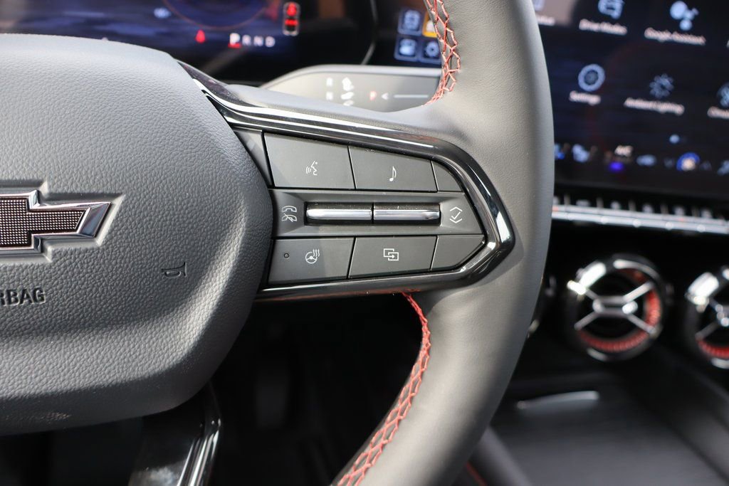 New 2025 Chevrolet Blazer EV RS image 8