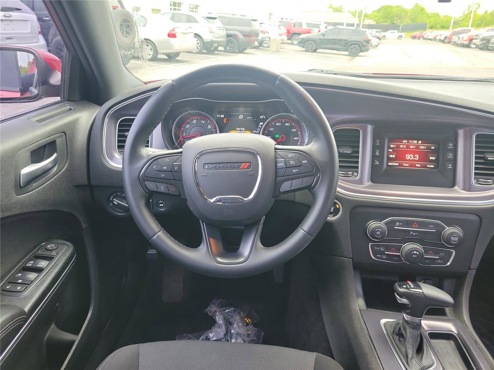 Used 2016 Dodge Charger SE w/ Power Sunroof Group AWD/4WD image 11