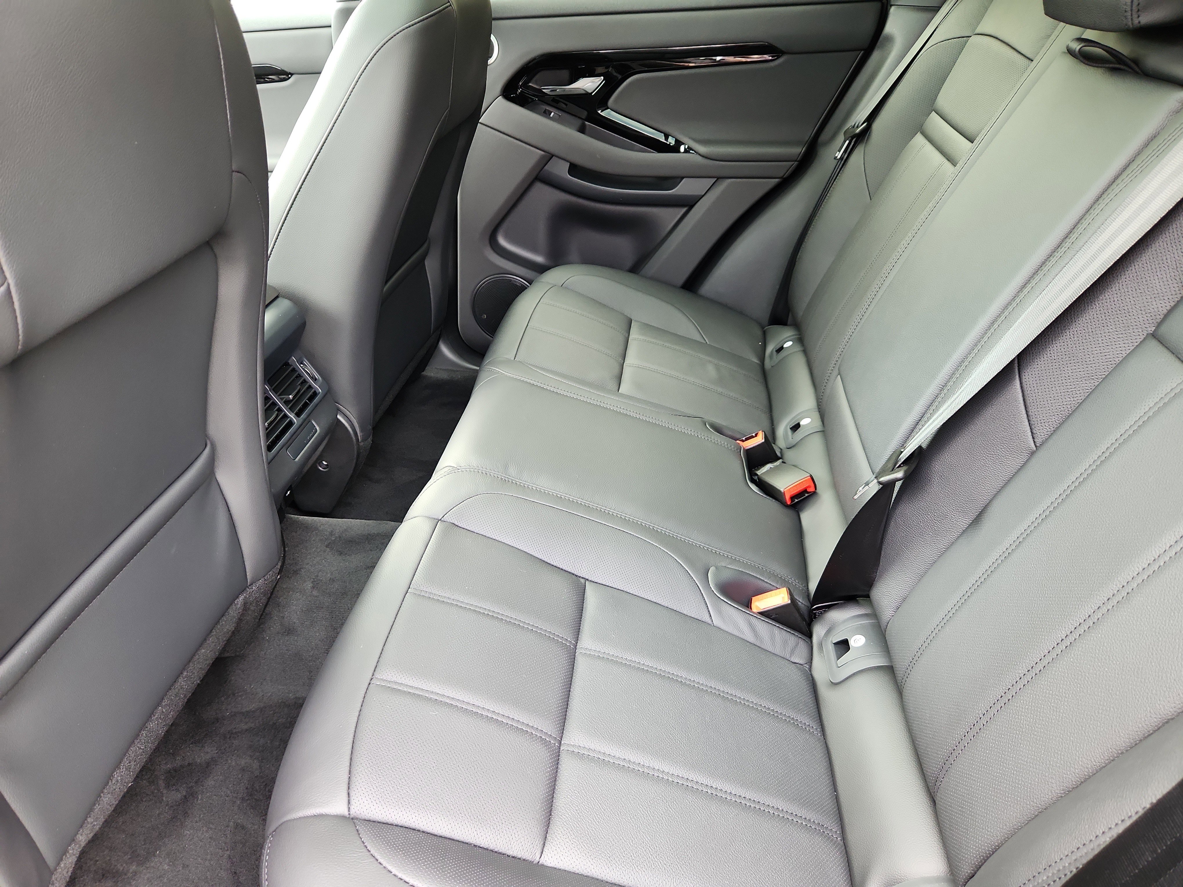 New 2026 Land Rover Range Rover Evoque S image 5