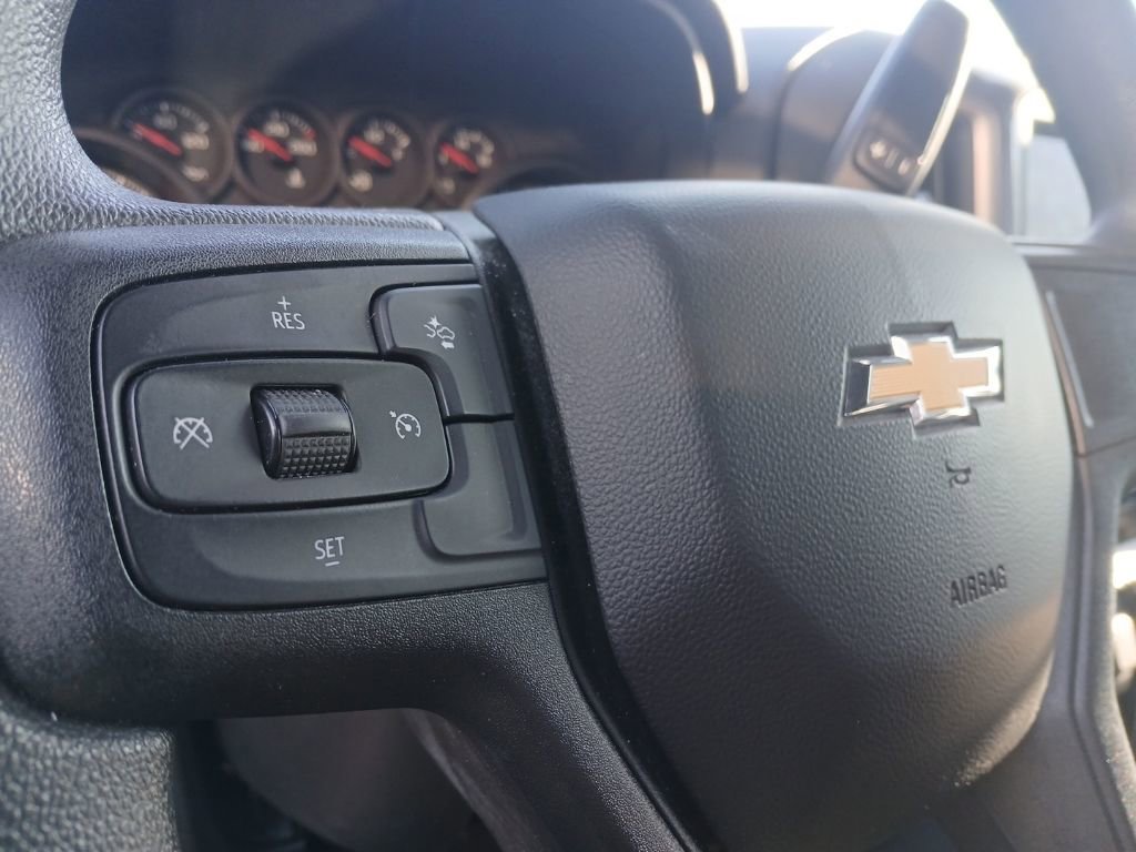 Certified 2023 Chevrolet Silverado 1500 Custom image 19