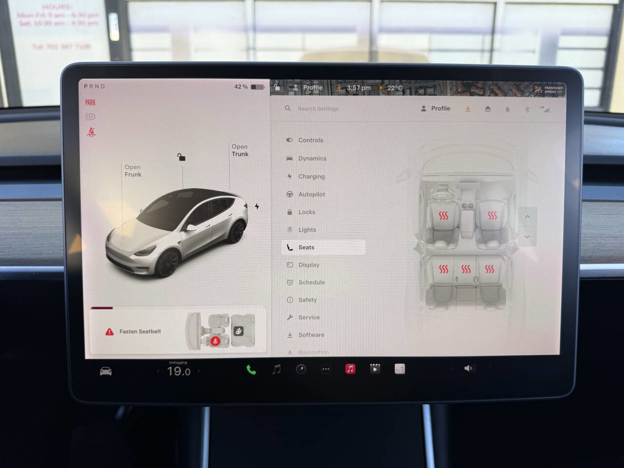 Used 2021 Tesla Model Y Long Range AWD/4WD image 16
