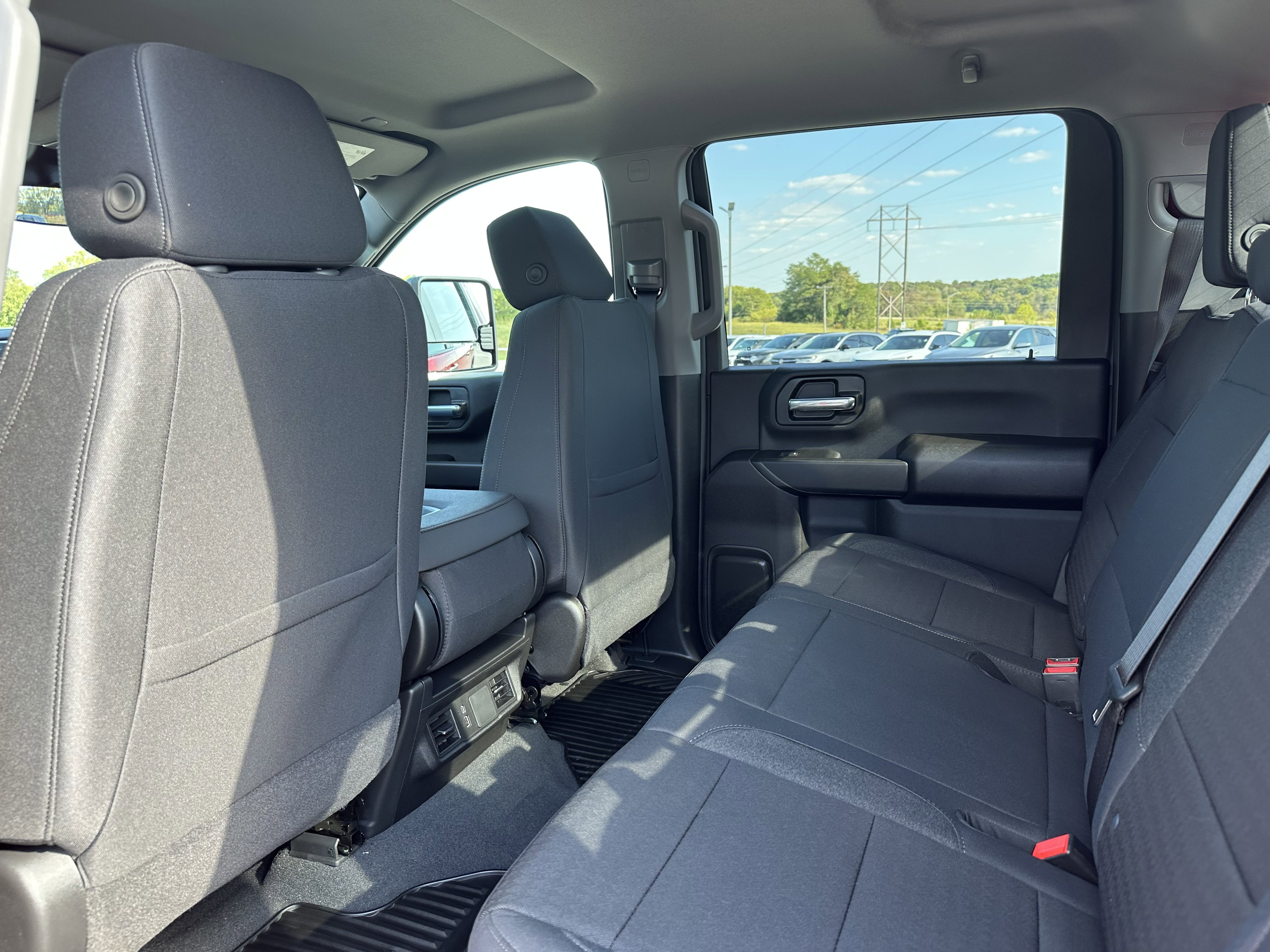 New 2026 Chevrolet Silverado 2500 Custom w/ Custom Convenience Package image 33