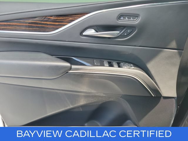Certified 2023 Cadillac Escalade ESV Premium Luxury w/ Performance Package AWD/4WD image 20