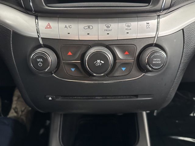 Used 2016 Dodge Journey SXT w/ Comfort/Convenience Group image 41