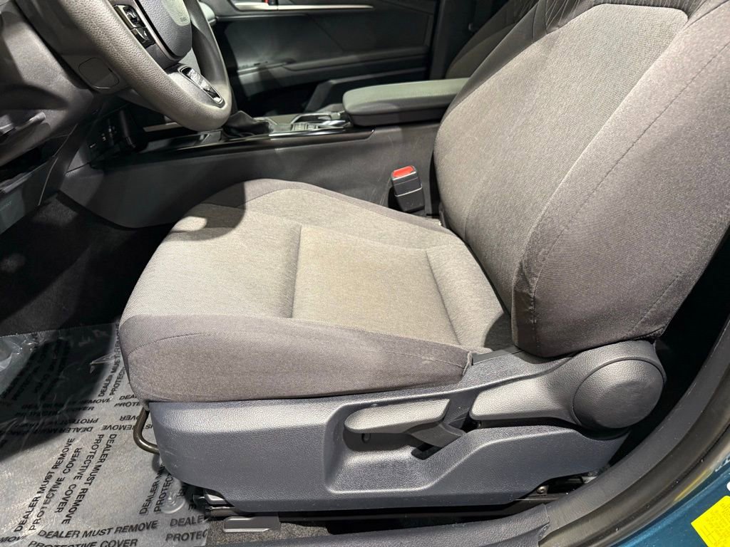 Certified 2025 Toyota Camry LE image 13