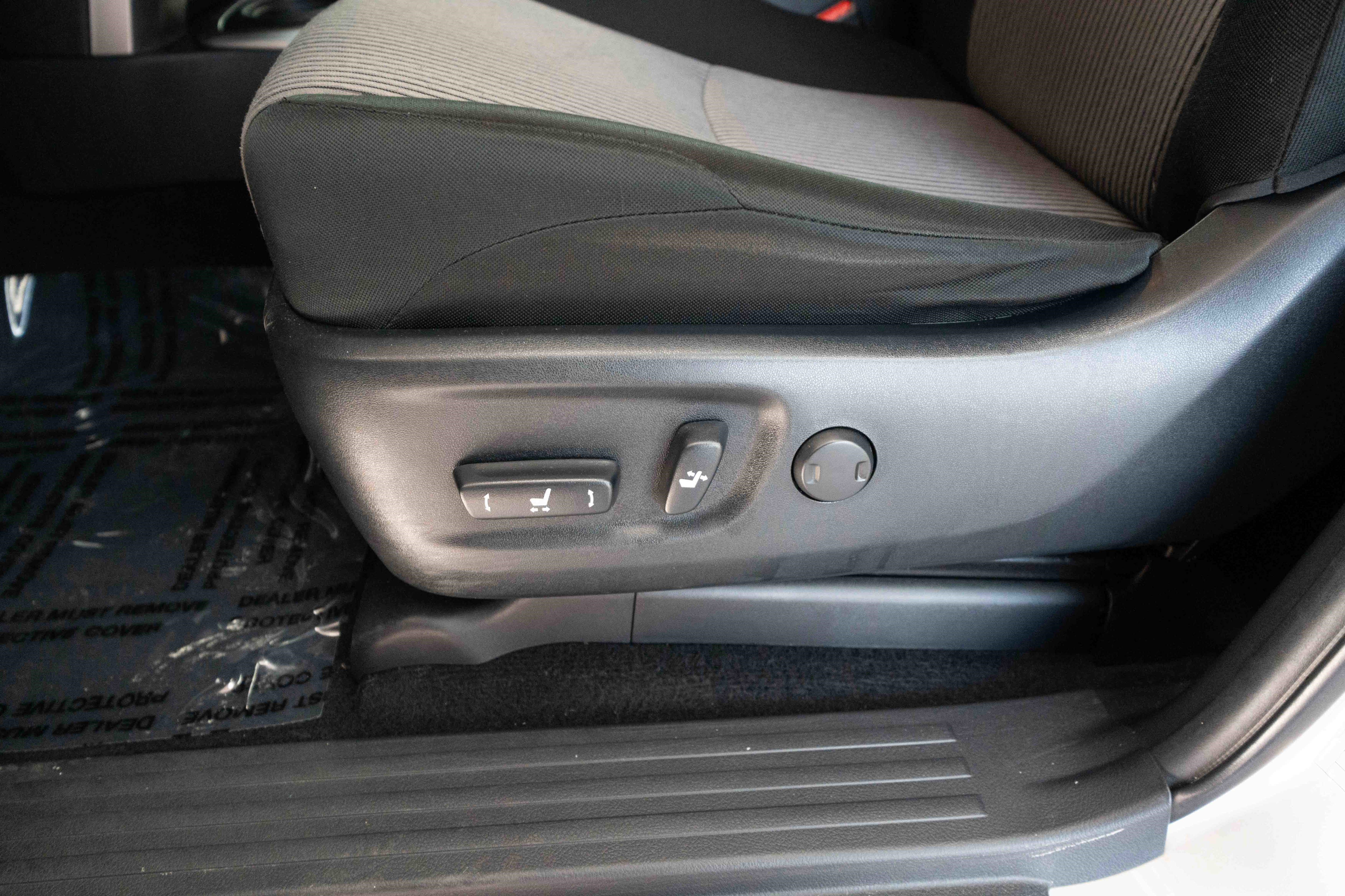 Used 2024 Toyota 4Runner SR5 image 12