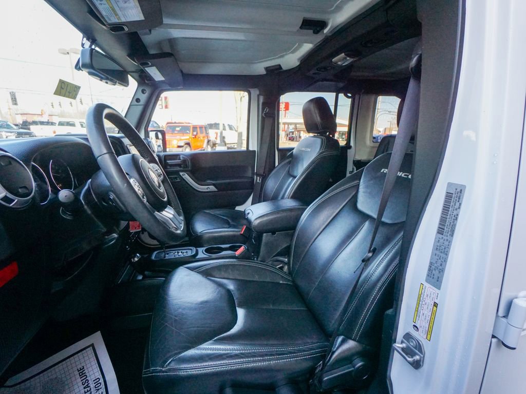 Used 2016 Jeep Wrangler Unlimited Rubicon image 17