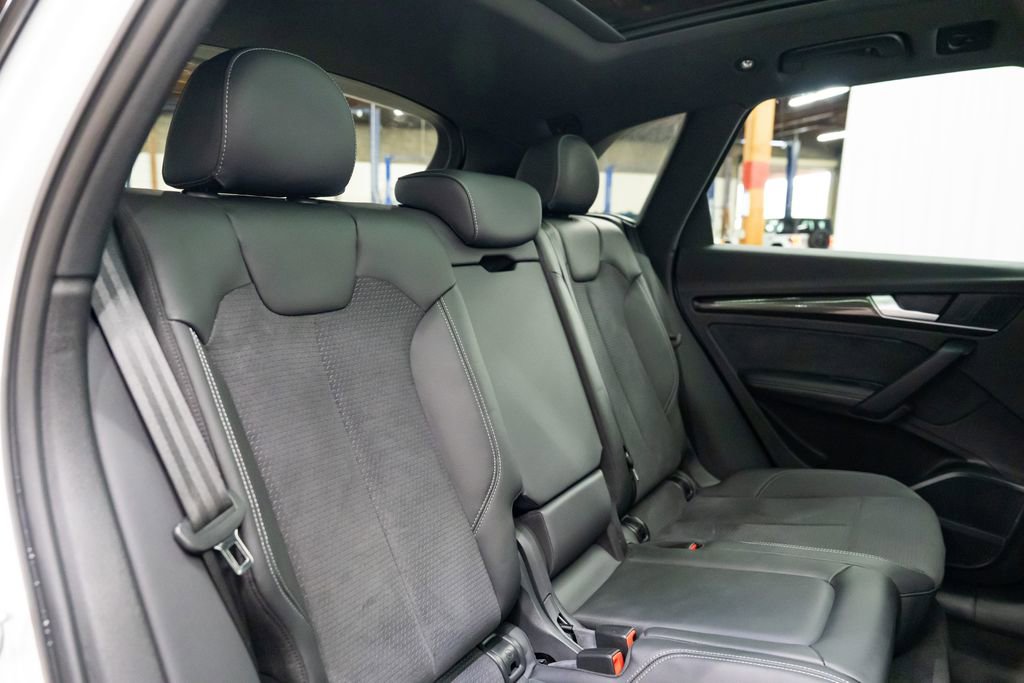 Used 2022 Audi SQ5 Premium Plus AWD/4WD image 31