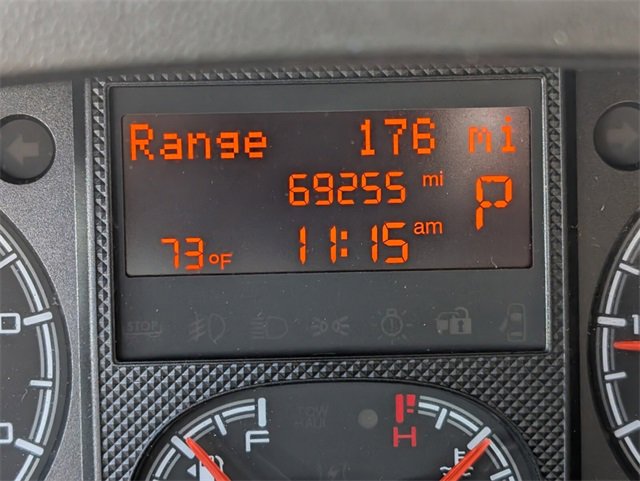 Used 2020 RAM ProMaster 2500 w/ Interior Convenience Group image 25