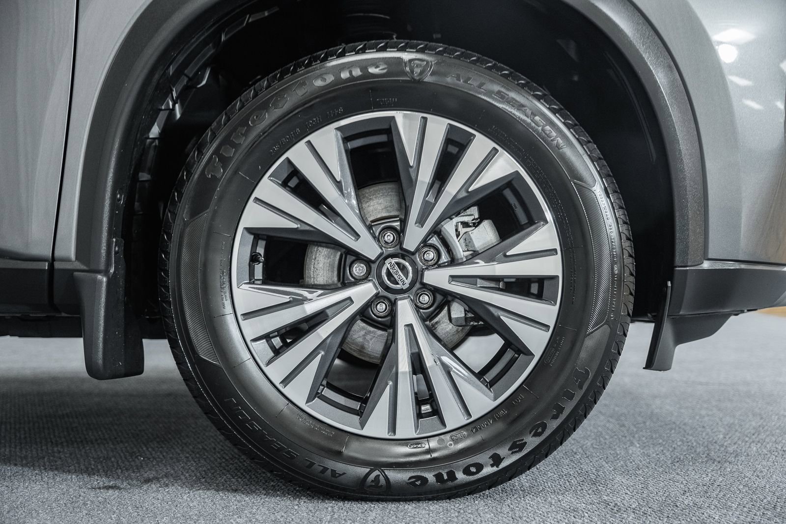 Used 2021 Nissan Rogue SV w/ Premium Package image 21