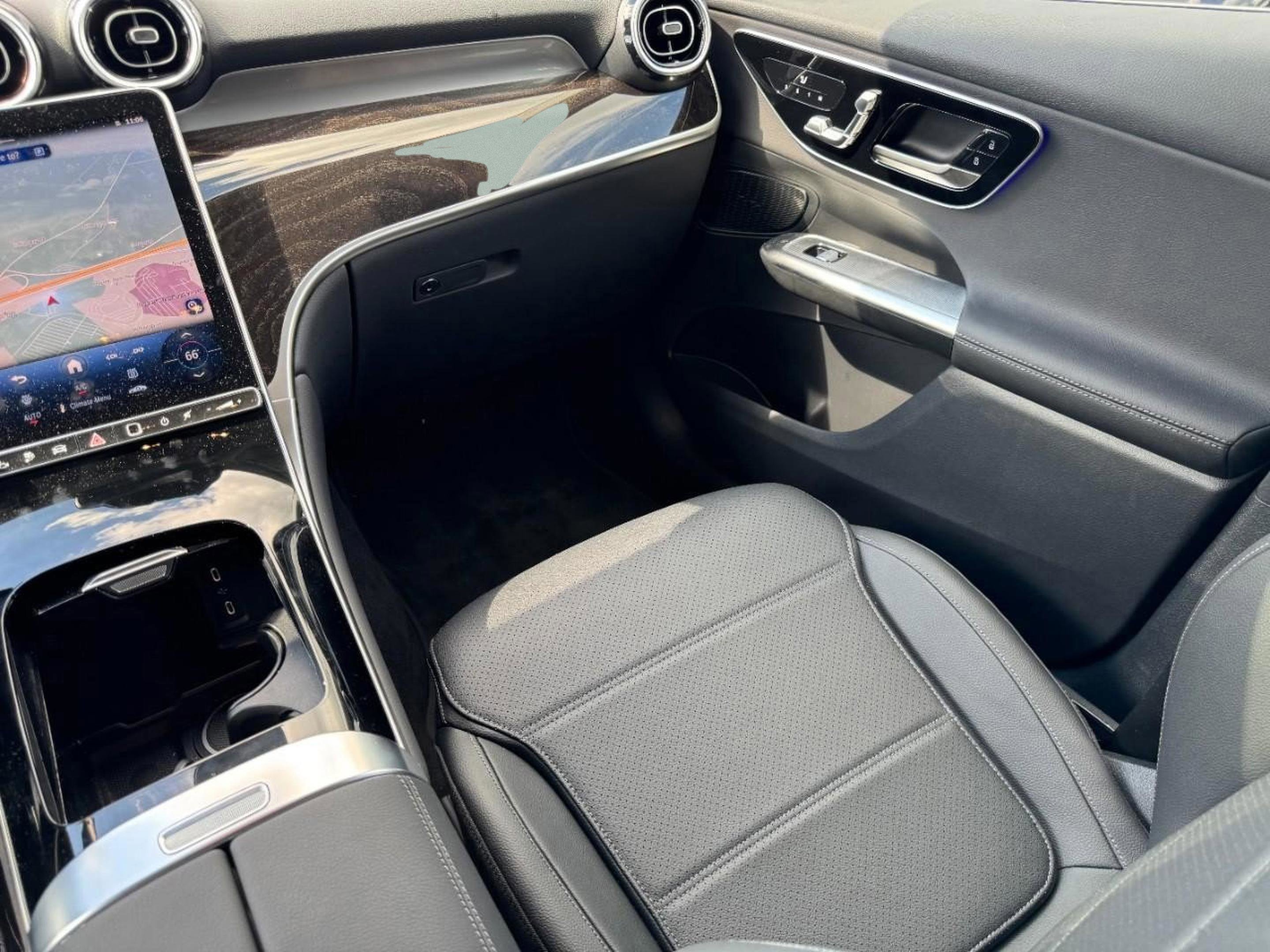 Certified 2025 Mercedes-Benz GLC 350e 4MATIC image 18