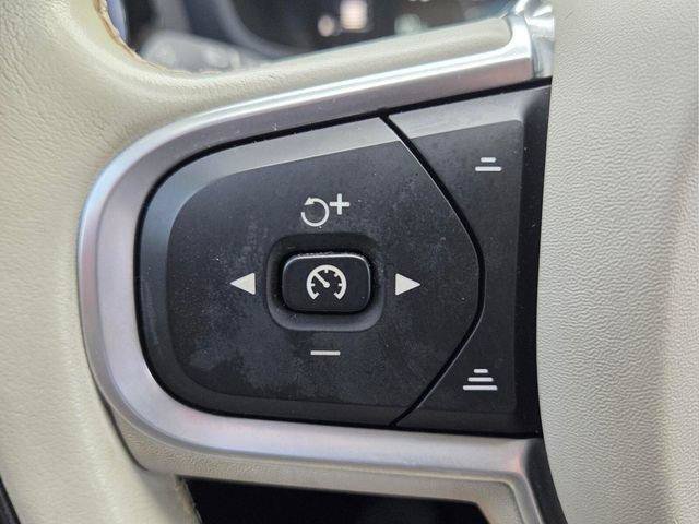 Used 2019 Volvo S60 T5 Momentum w/ Premium Package FWD image 32
