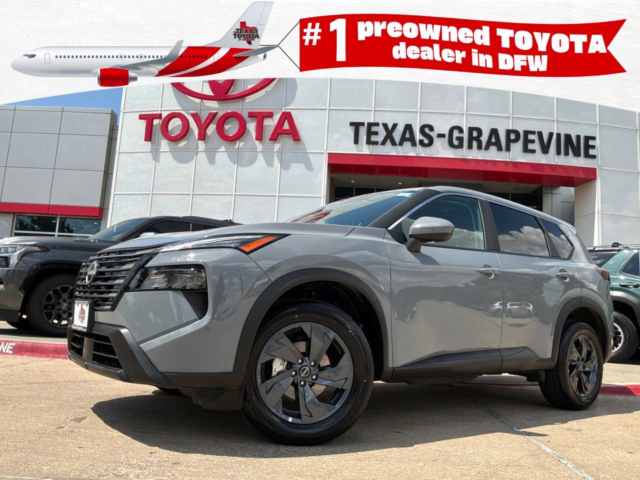 Used 2026 Nissan Rogue SV FWD image 1
