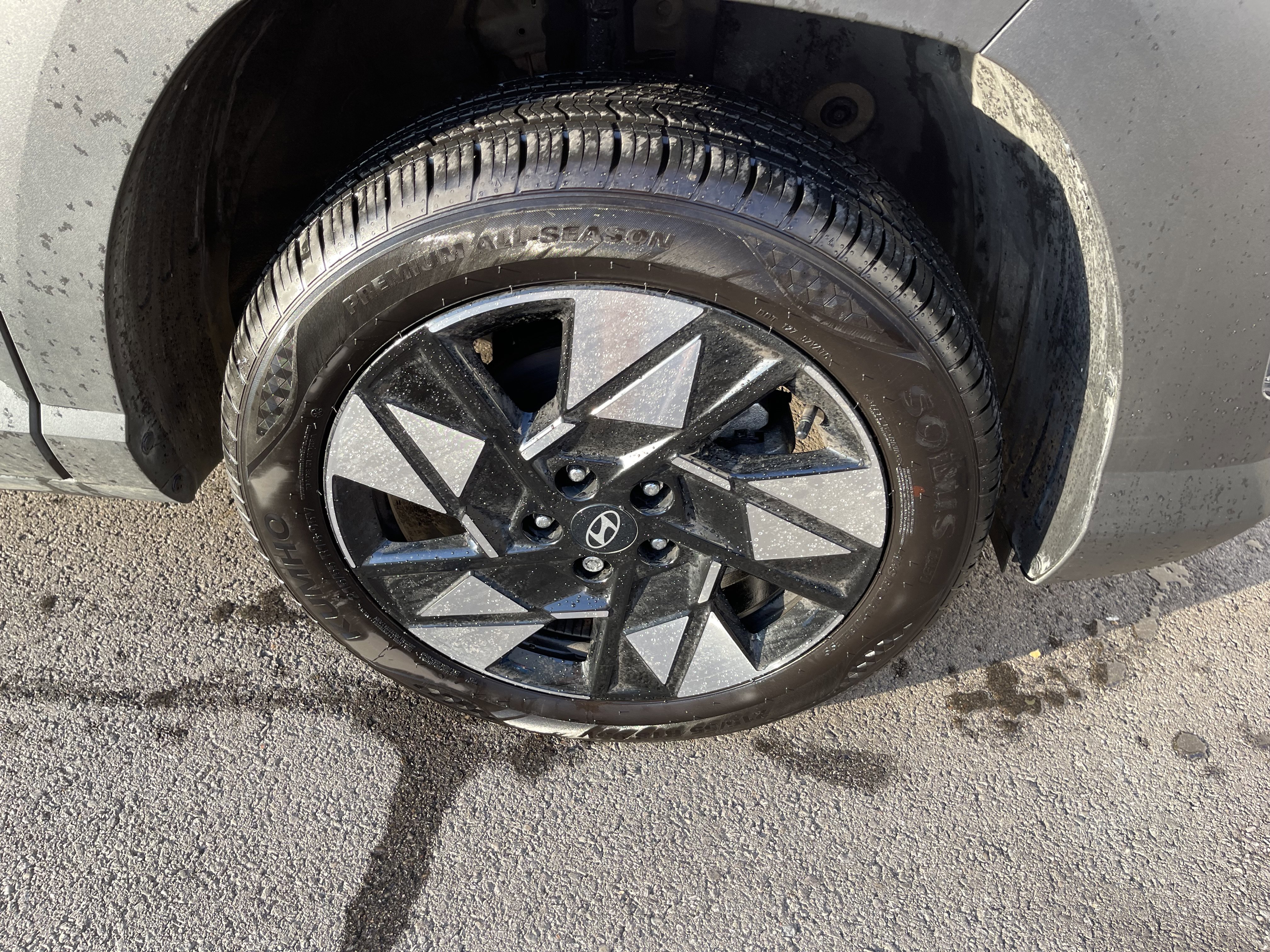 Used 2024 Hyundai Kona SEL image 35