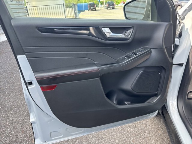 New 2025 Ford Escape ST-Line w/ Equipment Group 301A image 11