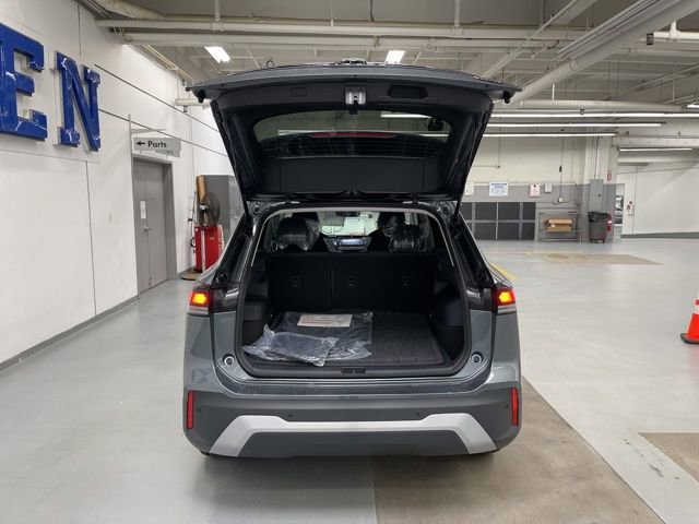 New 2026 Volkswagen Tiguan S image 9