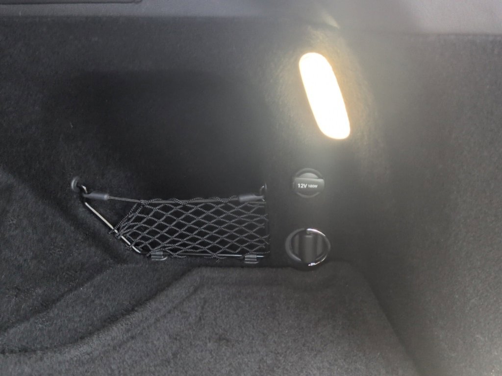 Used 2023 Genesis GV70 3.5T Sport w/ Sport Prestige Package image 30