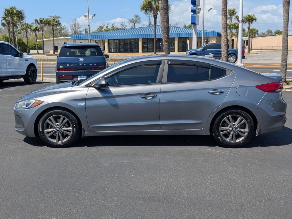 Used 2018 Hyundai Elantra SEL image 9
