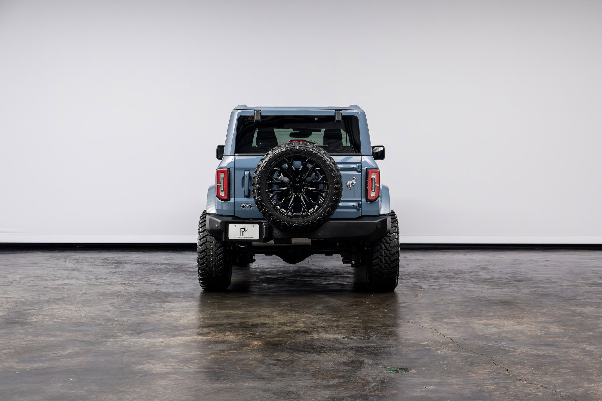 Used 2025 Ford Bronco Outer Banks AWD/4WD image 16