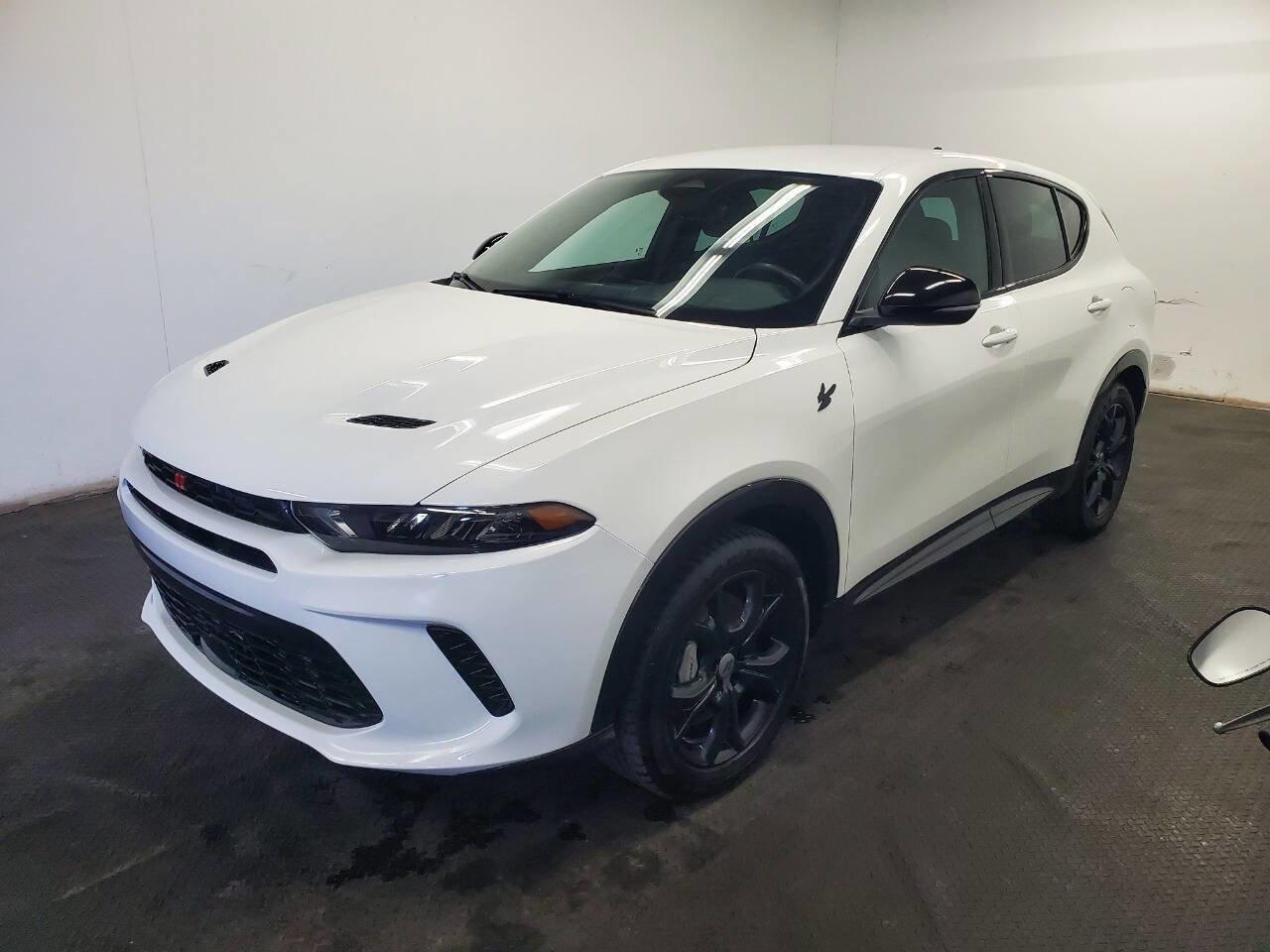Used 2024 Dodge Hornet R/T w/ R/T Blacktop Package image 1