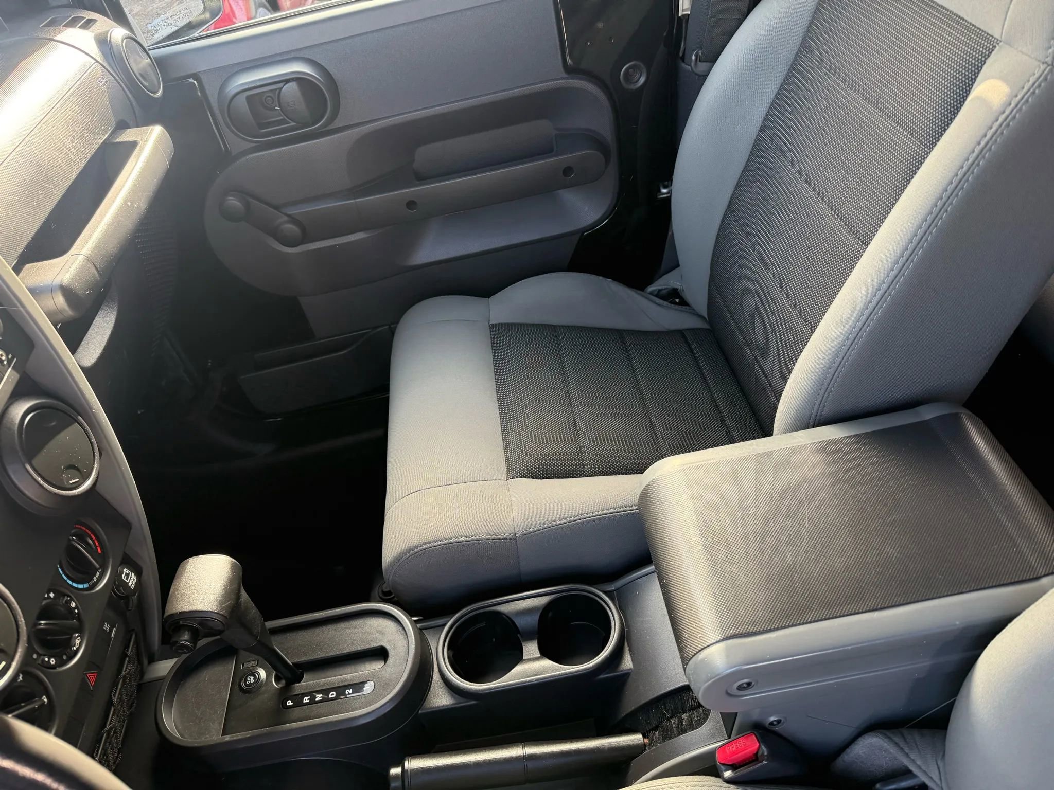 Used 2009 Jeep Wrangler X image 14