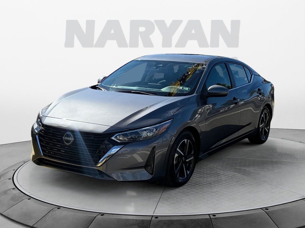 Used 2025 Nissan Sentra SV image 4